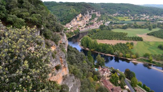 Comment trouver le camping 4 étoiles parfait en Dordogne