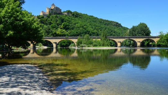 Vacances en camping pas cher en Dordogne : les activités gratuites à ne pas manquer